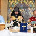 Խաղողօրհնէք Կլենտէյլի Adventist Հիւանդանոցին Մէջ